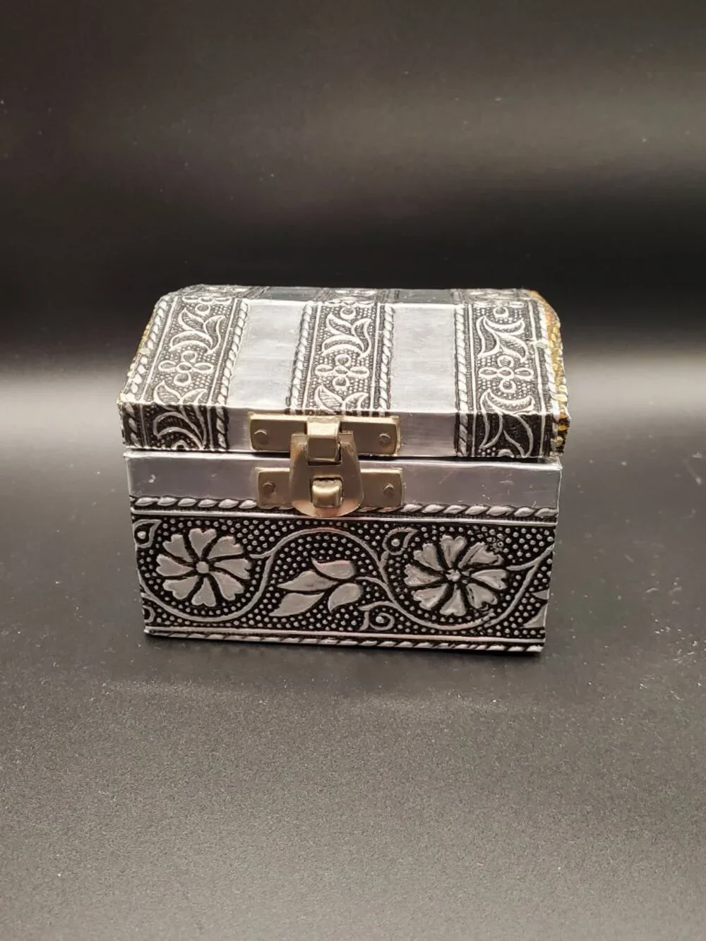 Silver-Tone Embossed Trinket Box